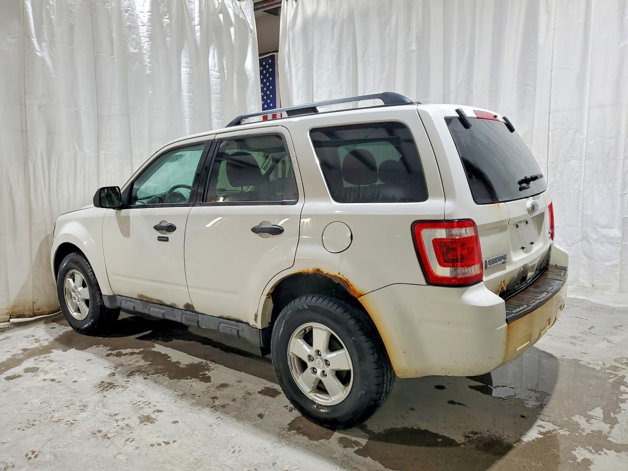 2012 FORD ESCAPE XLT photo 4