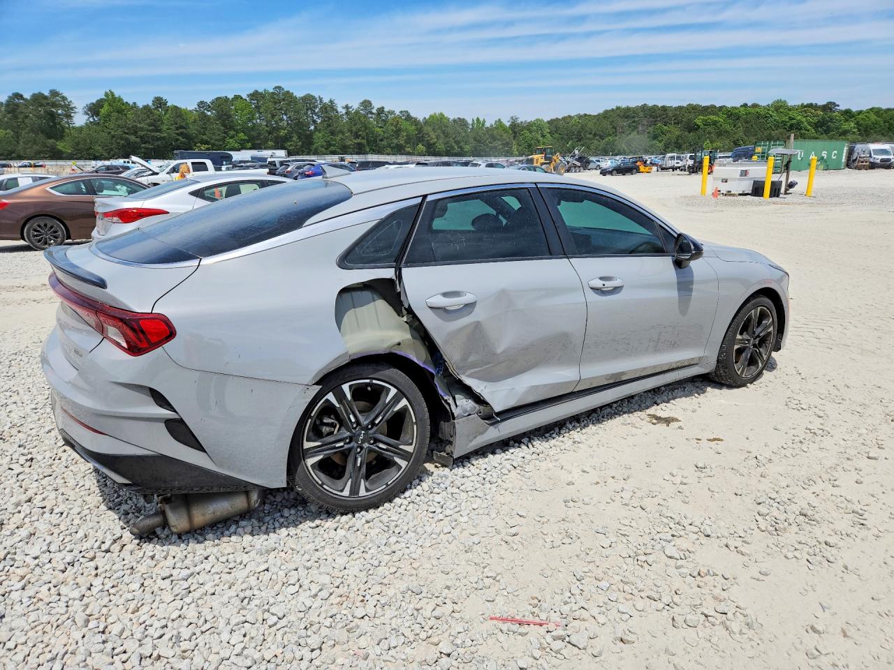 2023 KIA K5 GT LINE photo 5