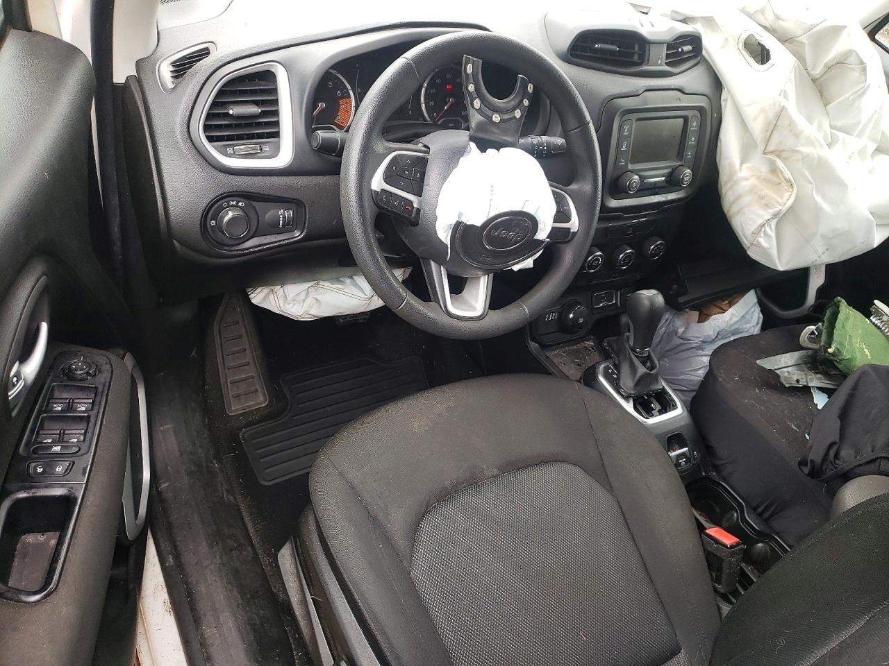 2019 JEEP RENEGADE SPORT photo 22
