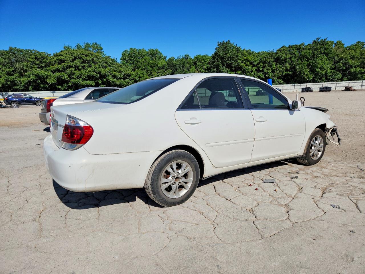 2006 TOYOTA CAMRY LE V6 photo 5
