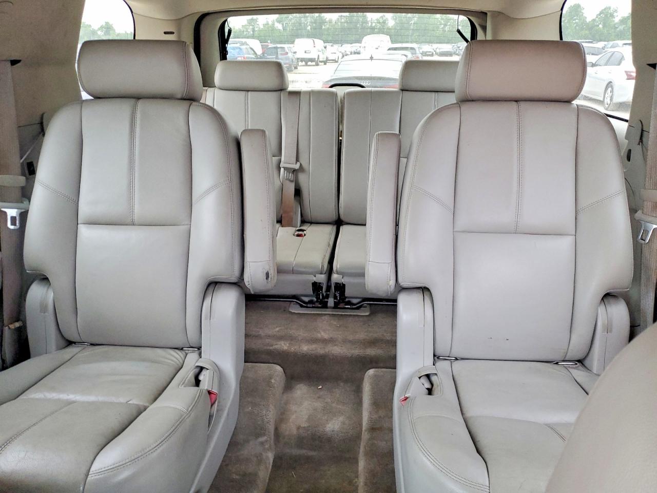 2008 CHEVROLET TAHOE C1500 photo 19