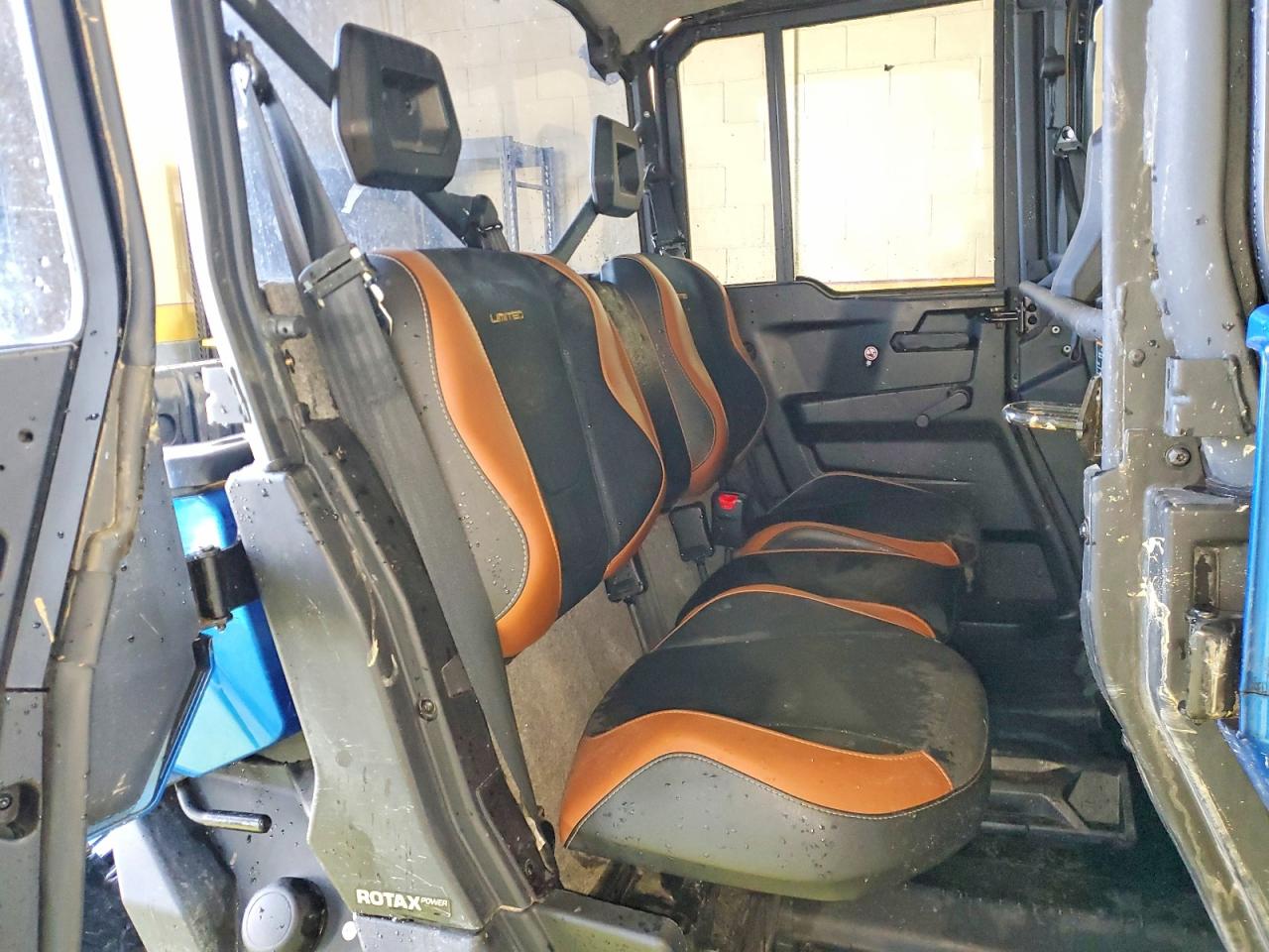 2022 CAN-AM DEFENDER UTILITY VEHICLE photo 11