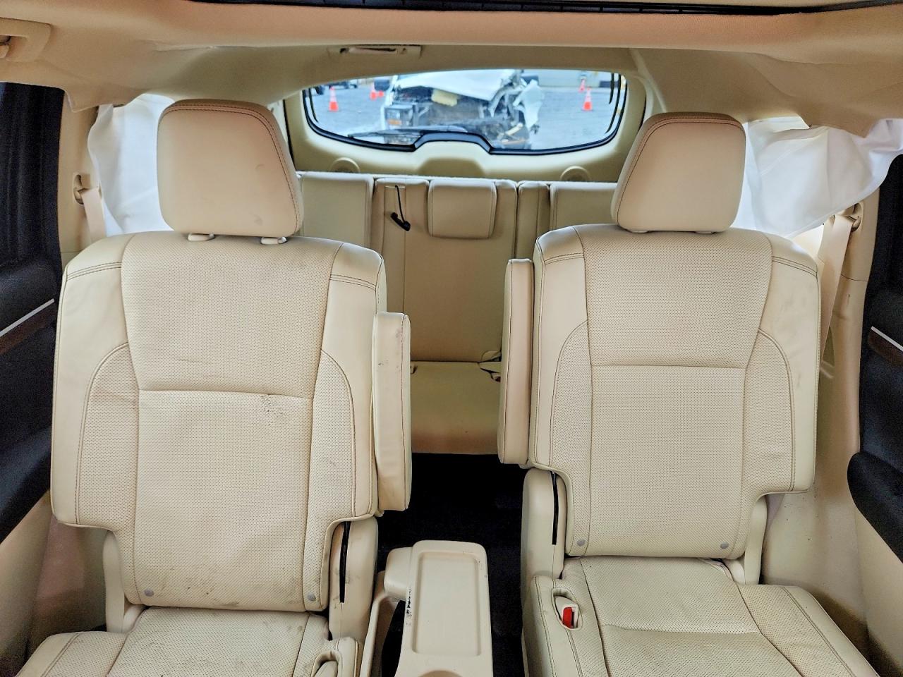 2016 TOYOTA HIGHLANDER LIMITED PLATINUM photo 10