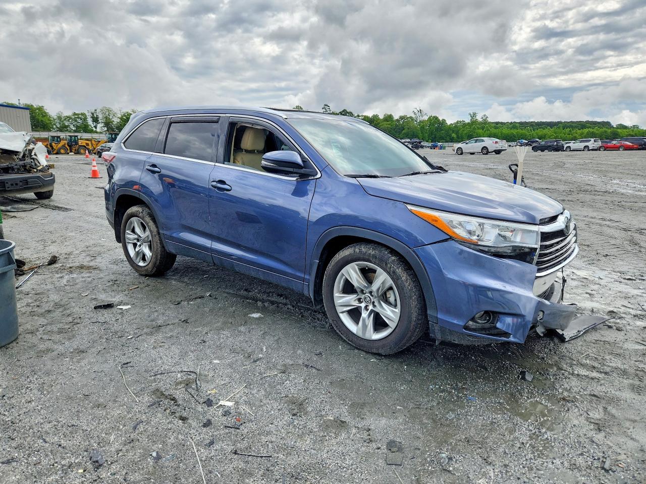 2016 TOYOTA HIGHLANDER LIMITED PLATINUM photo 4