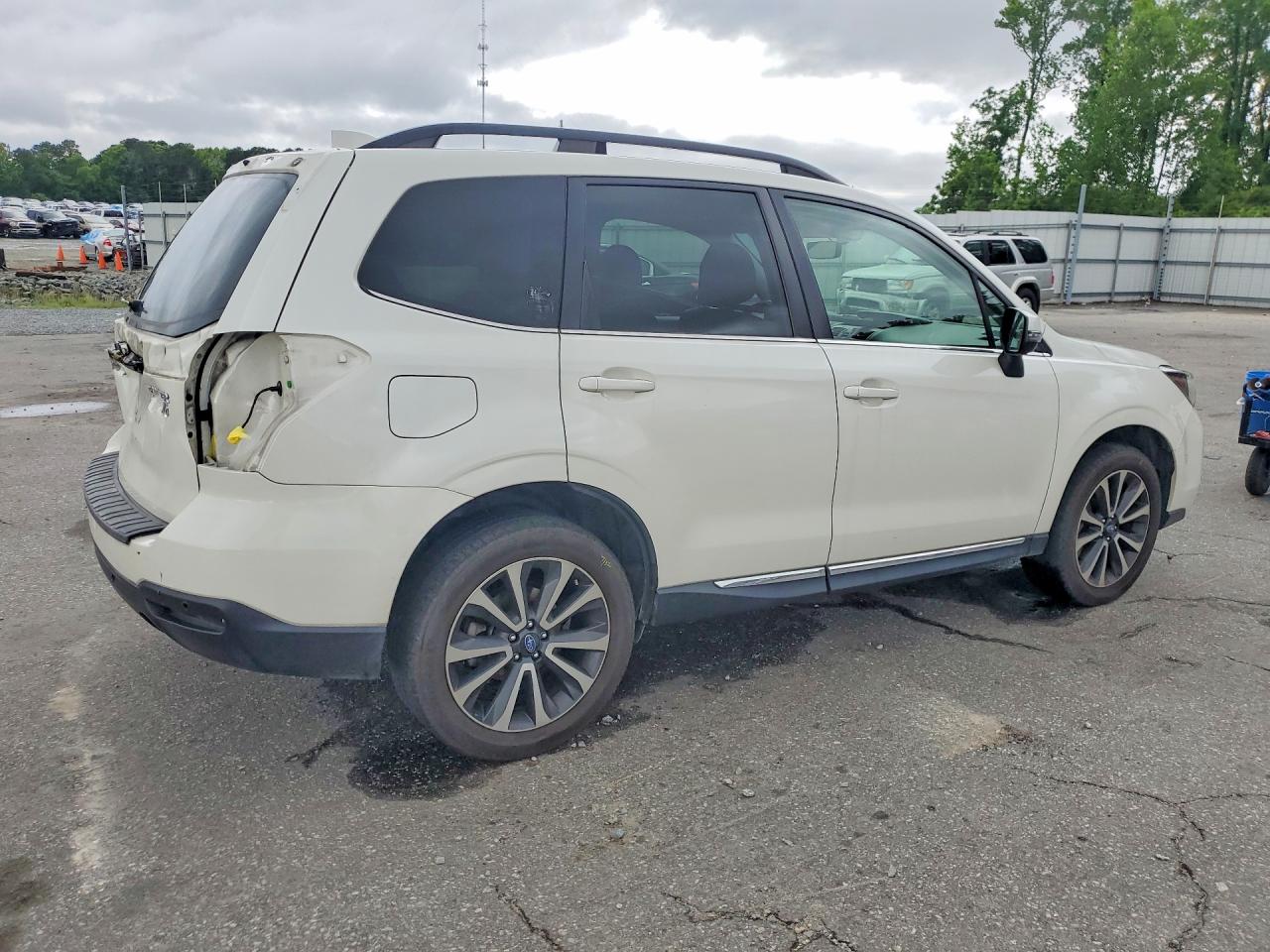 2018 SUBARU FORESTER 2.0XT TOURING photo 5