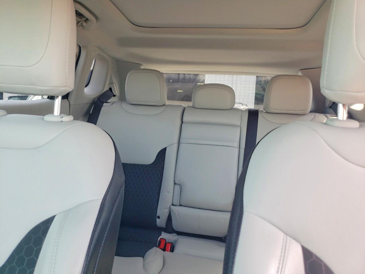 2019 JEEP COMPASS LATITUDE photo 28