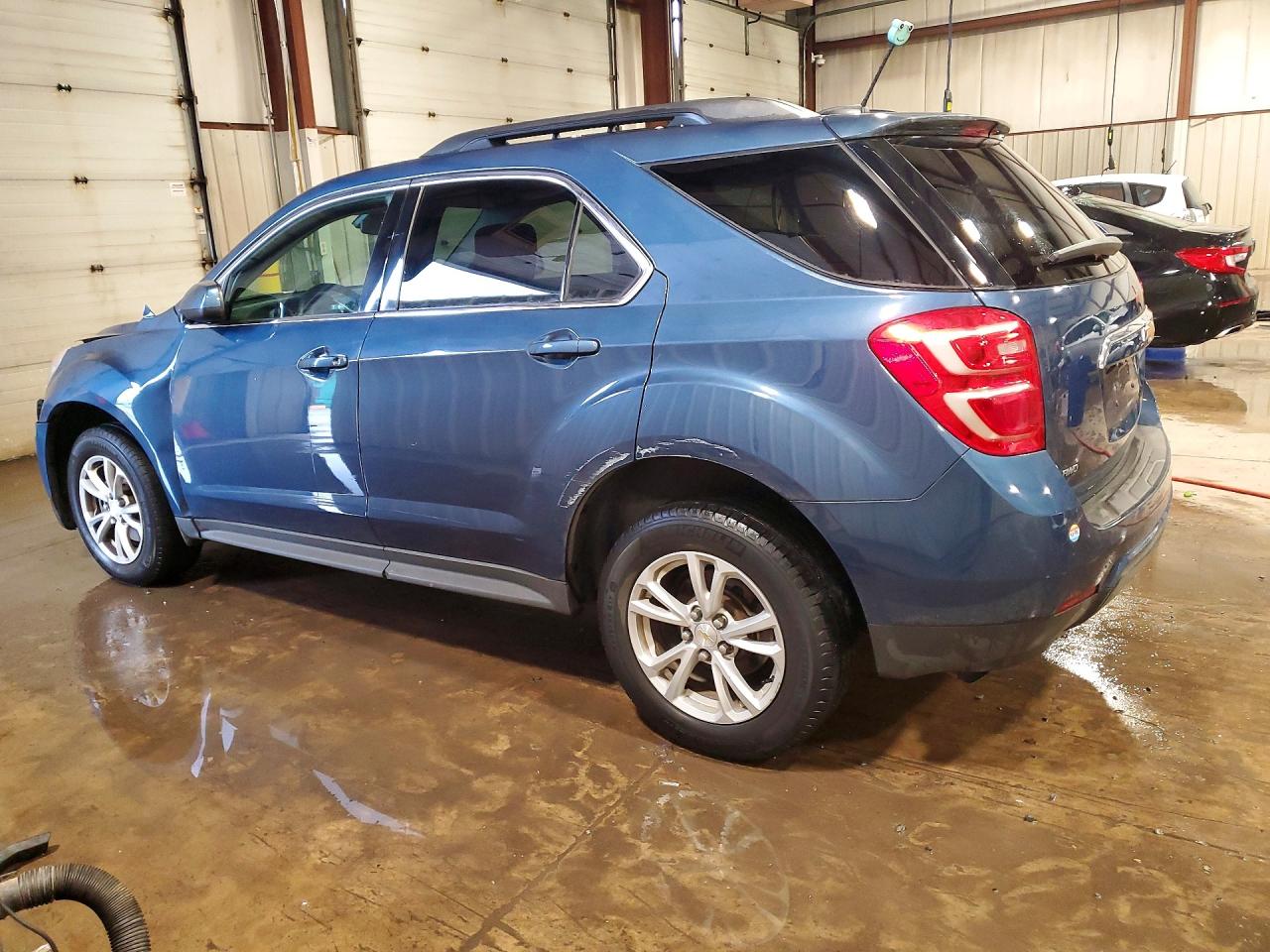 2016 CHEVROLET EQUINOX LT photo 4