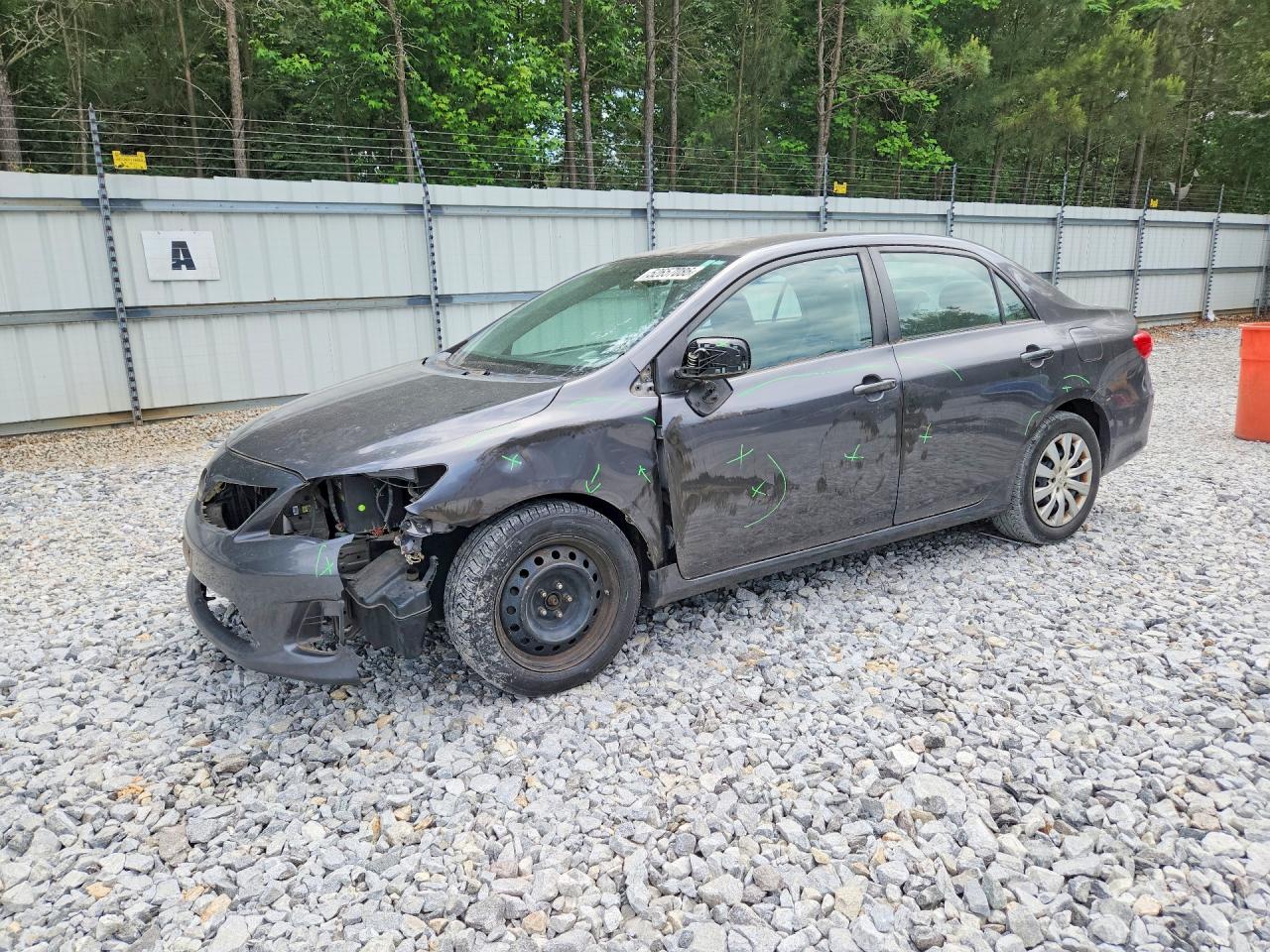 2013 TOYOTA COROLLA