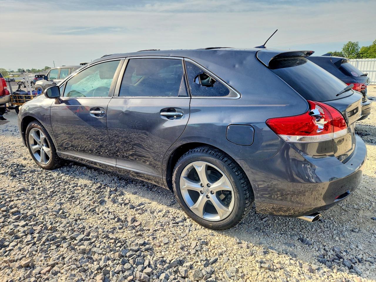 2009 TOYOTA VENZA FWD V6 photo 2
