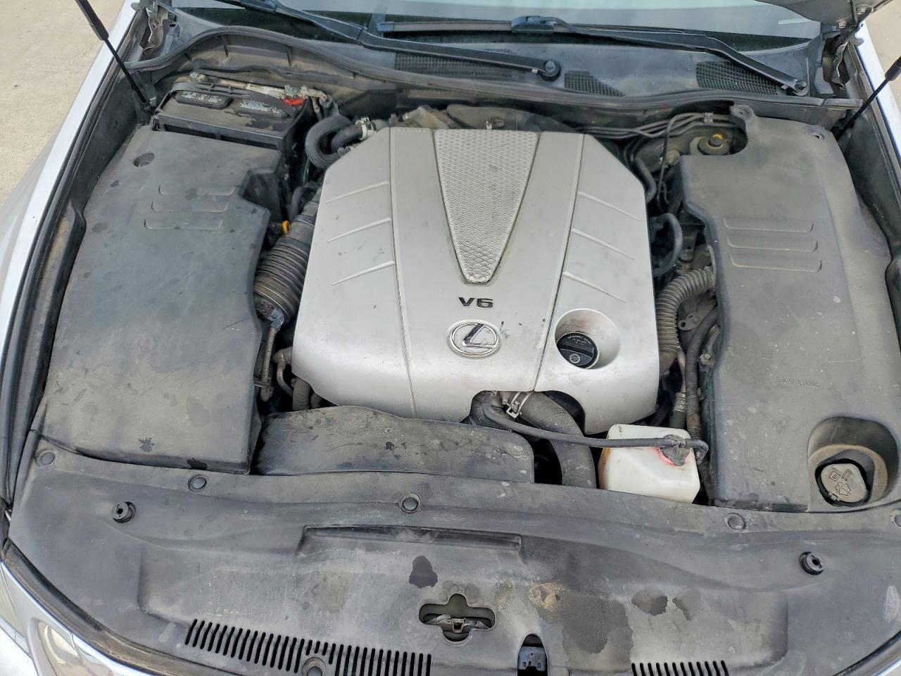 2010 LEXUS GS 350 photo 31