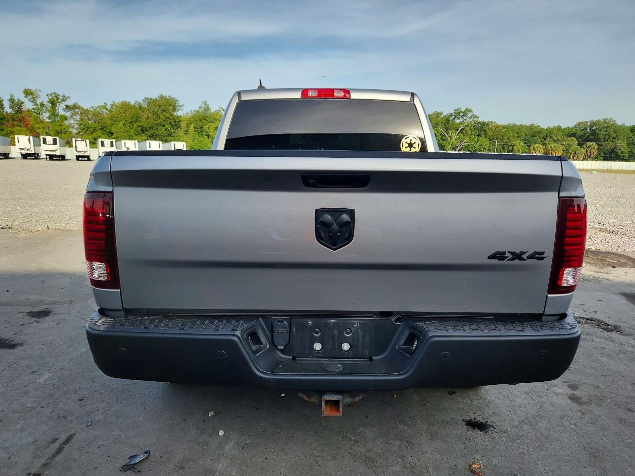 2022 RAM 1500 CLASSIC SLT photo 11
