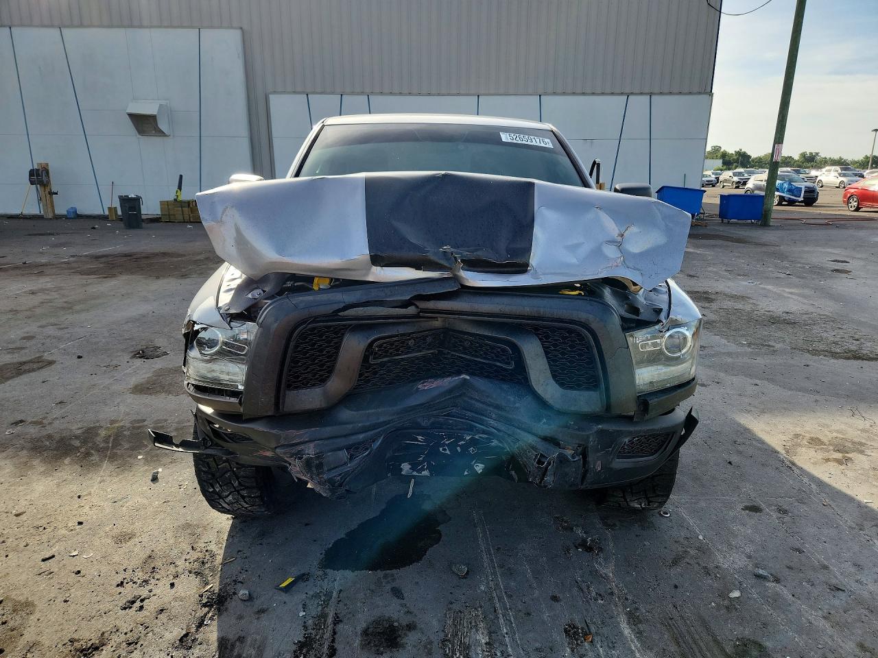 2022 RAM 1500 CLASSIC SLT photo 9