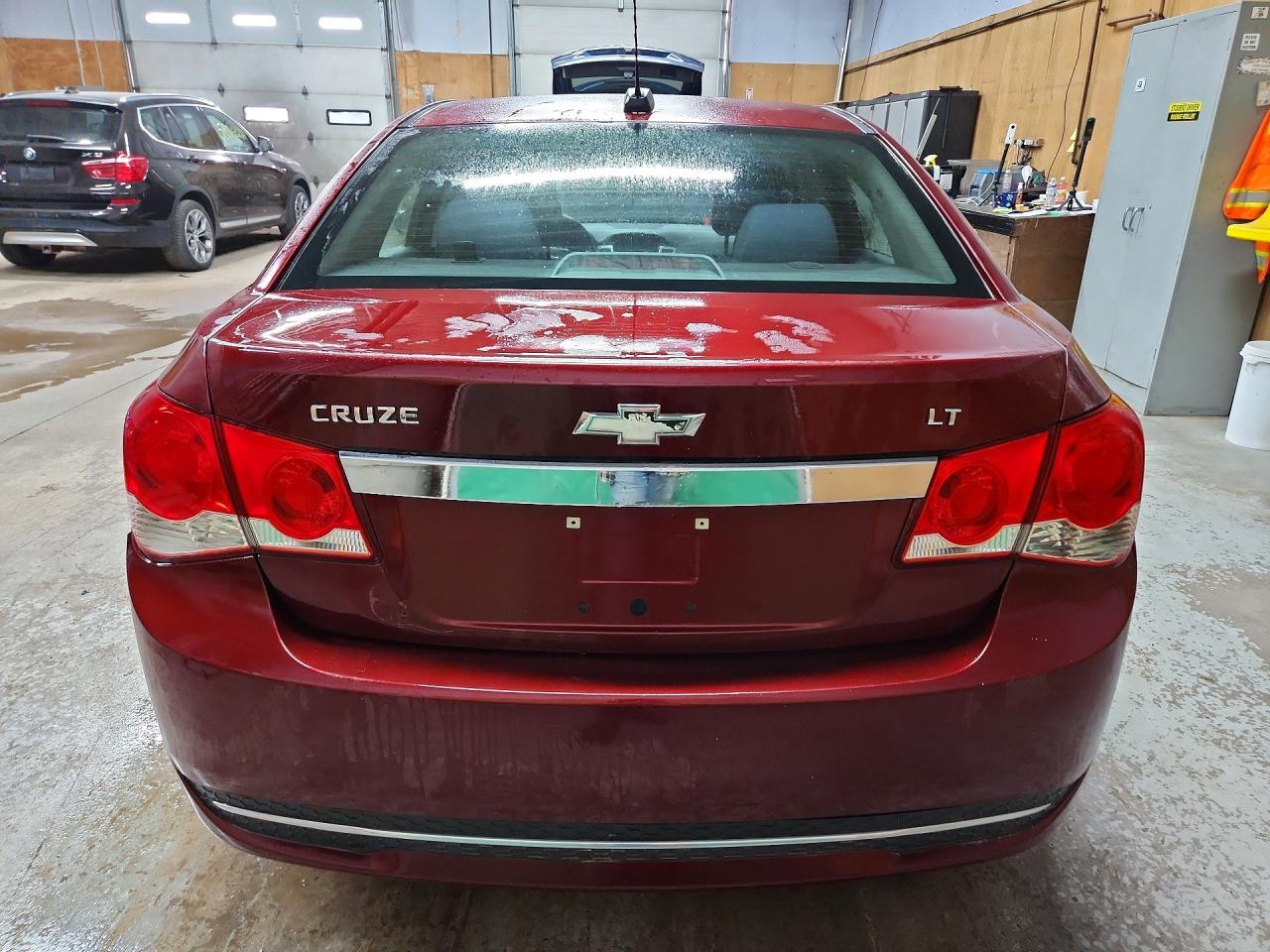 2016 CHEVROLET CRUZE LIMITED LT photo 11