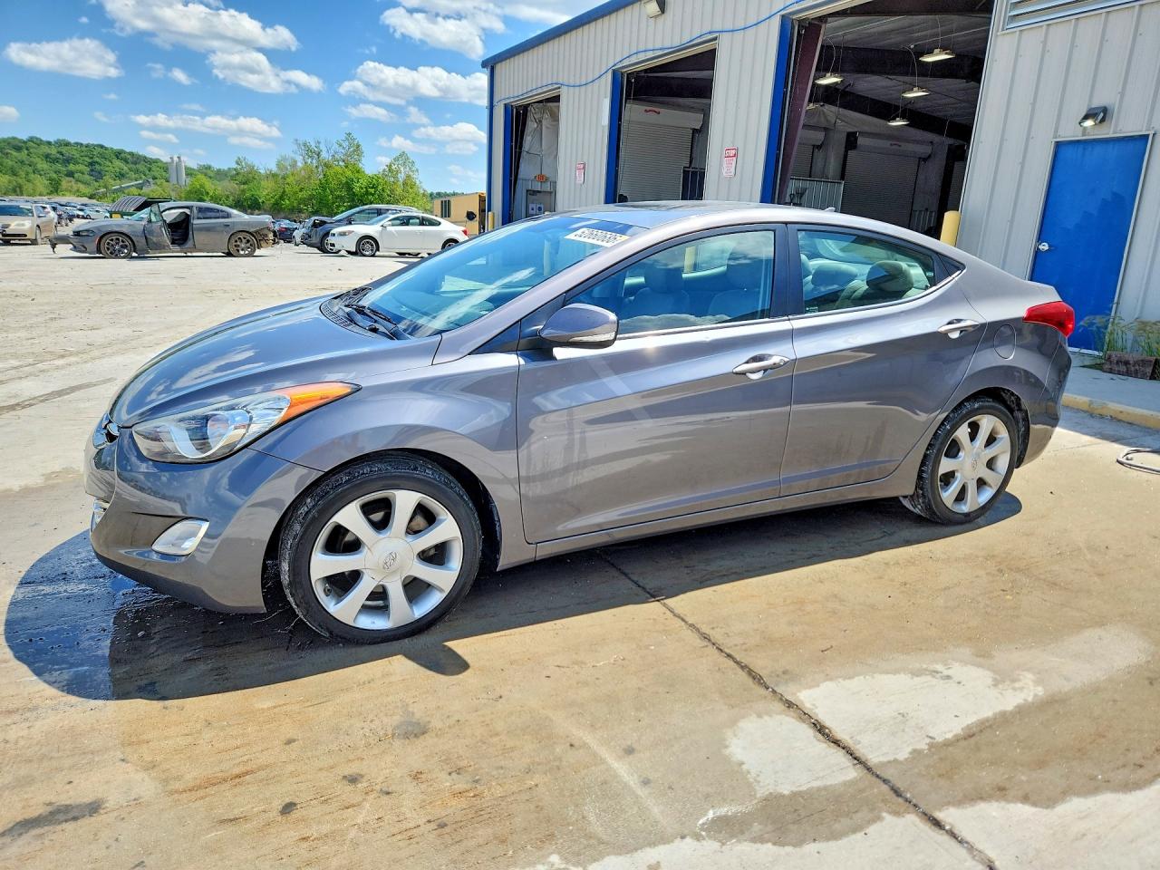 2012 HYUNDAI ELANTRA