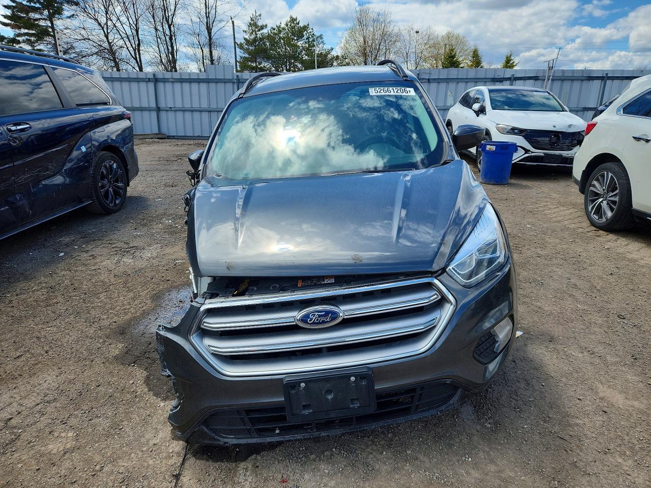 2017 FORD ESCAPE SE photo 9