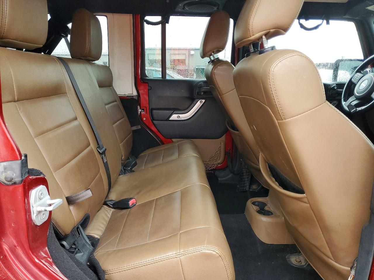 2012 JEEP WRANGLER UNLIMITED SAHARA photo 28