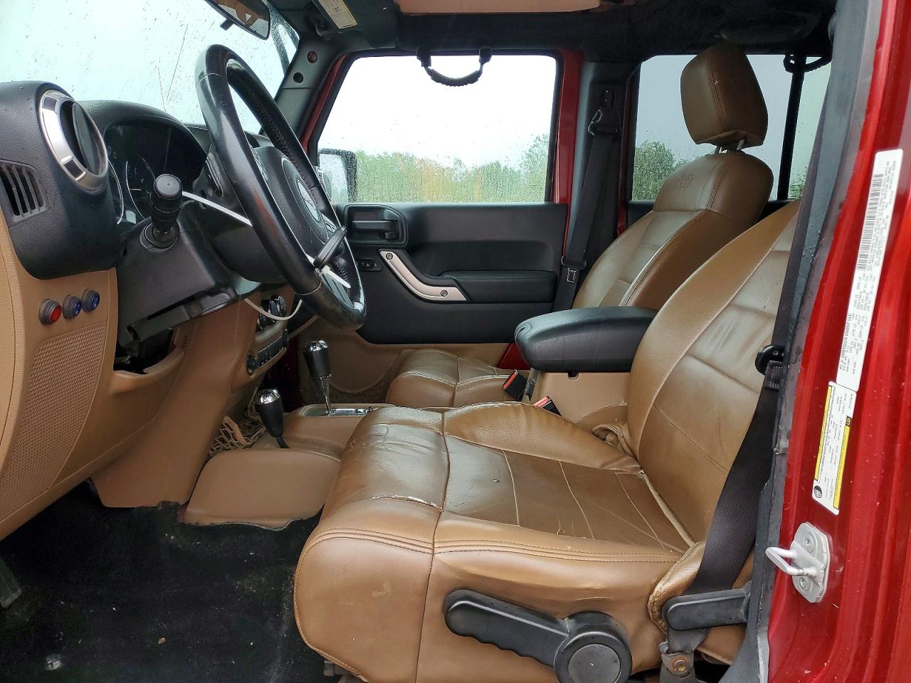 2012 JEEP WRANGLER UNLIMITED SAHARA photo 19
