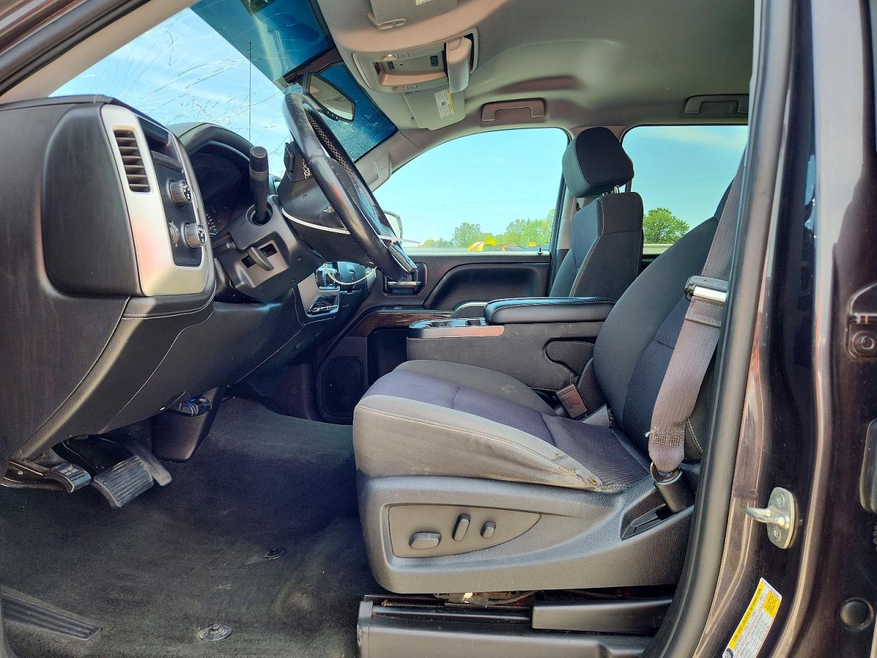 2014 GMC SIERRA K1500 SLE photo 7