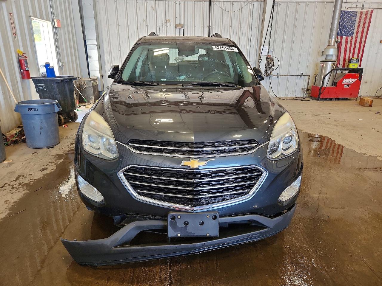 2017 CHEVROLET EQUINOX LT photo 9