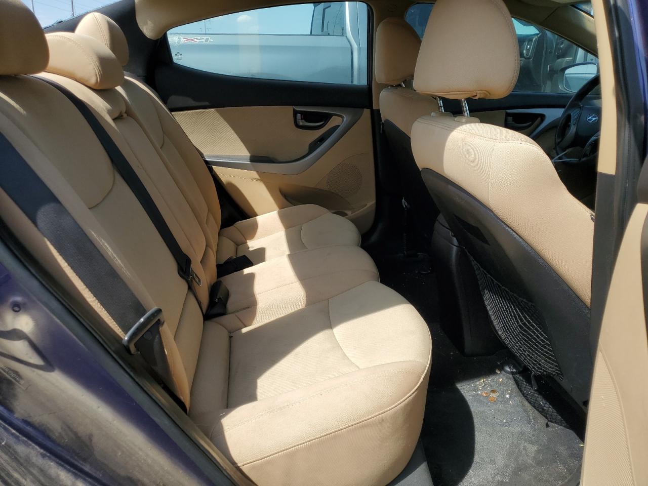 2013 HYUNDAI ELANTRA BASE photo 28