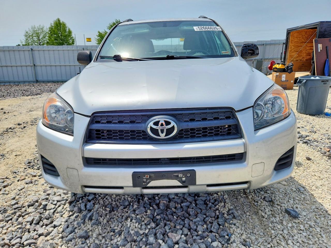 2011 TOYOTA RAV4 BASE photo 5