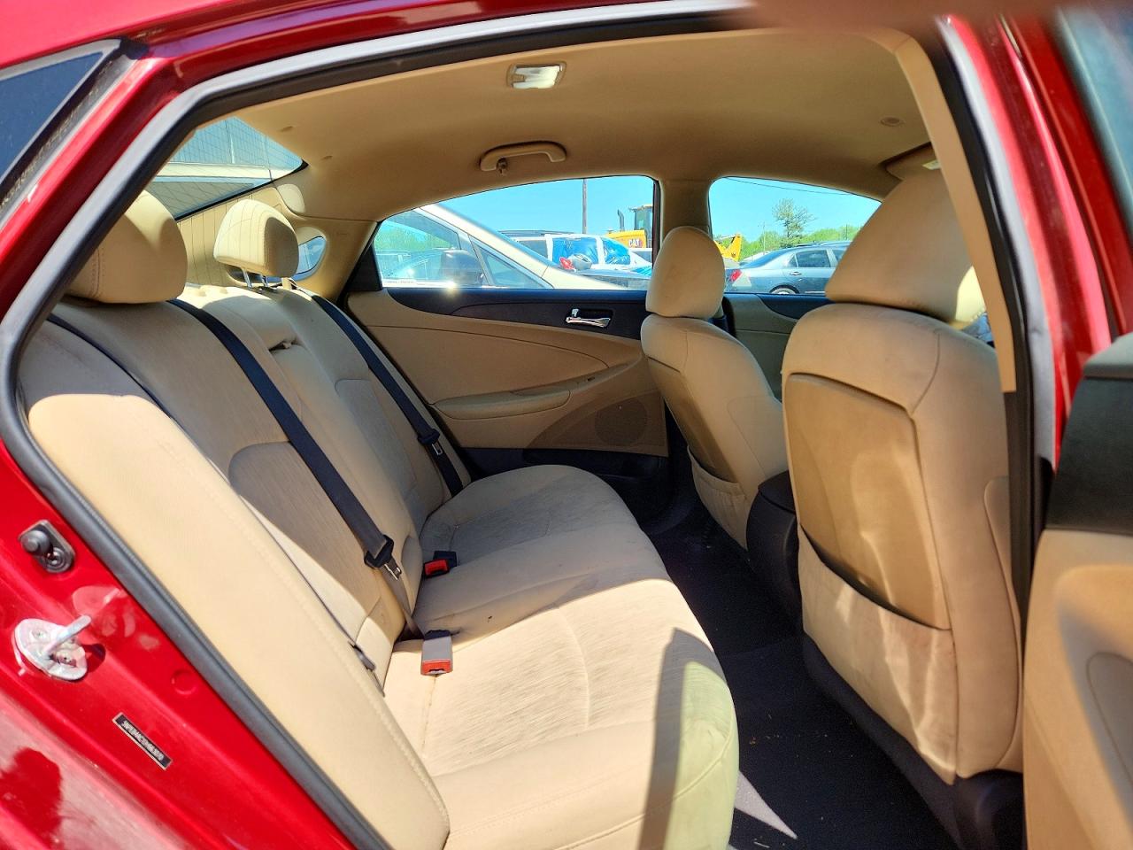 2013 HYUNDAI SONATA GLS photo 19