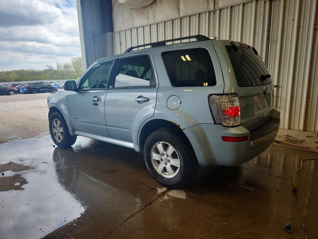 2008 MERCURY MARINER photo 2