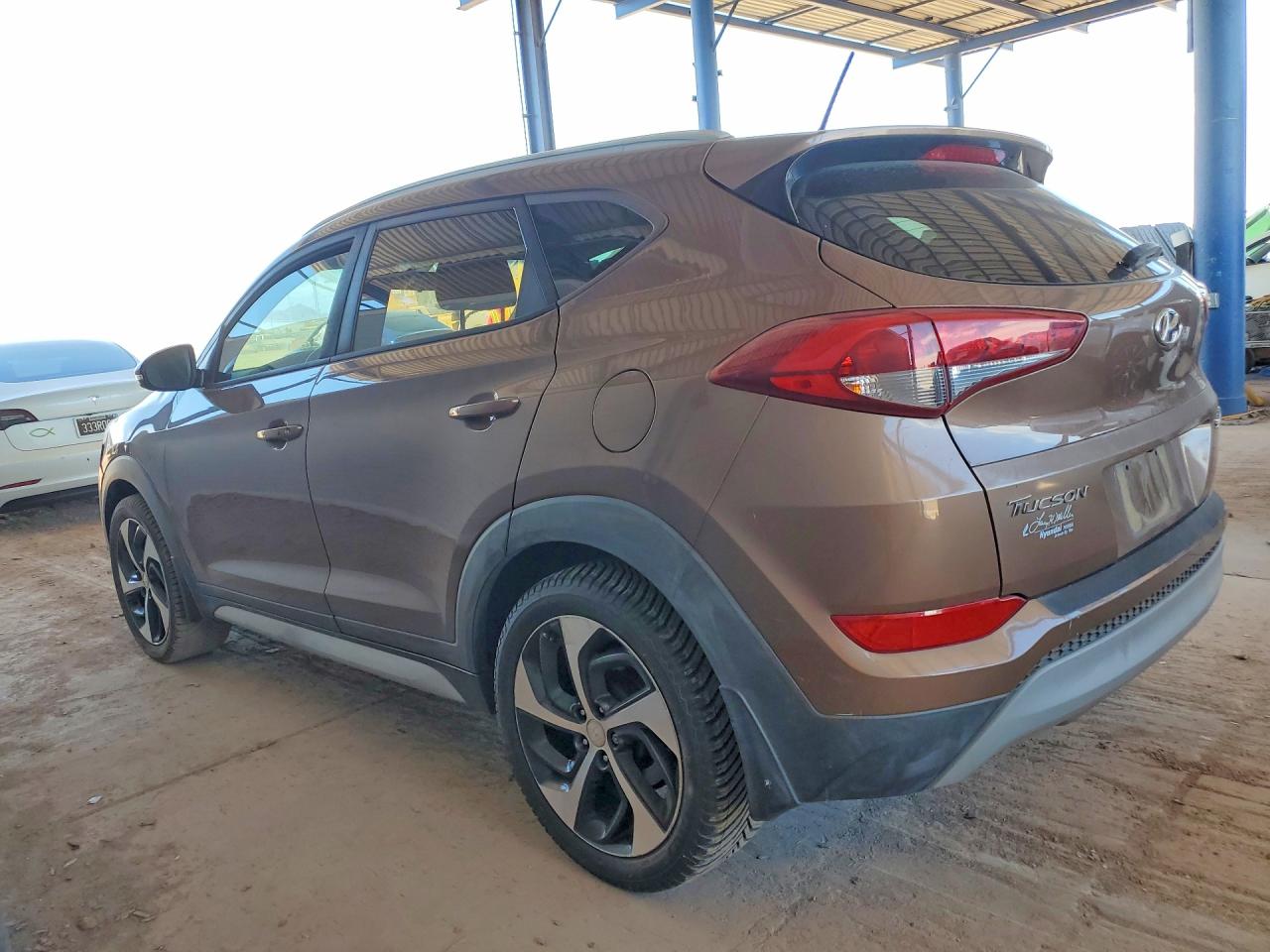 2017 HYUNDAI TUCSON SPORT photo 3
