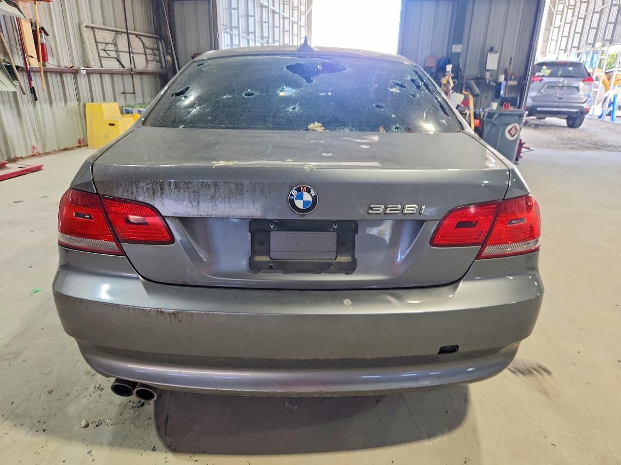 2009 BMW 328 I photo 16