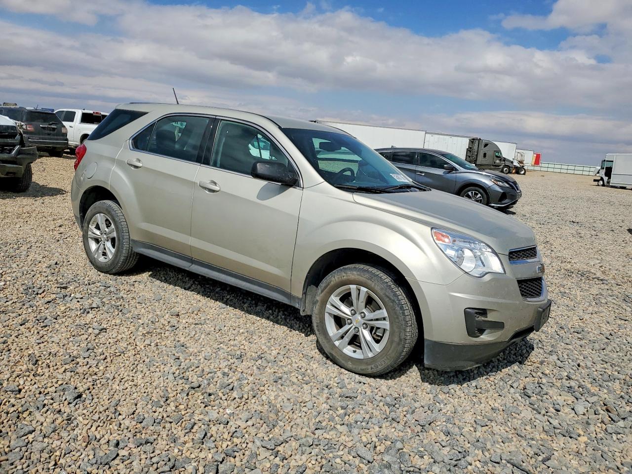 2014 CHEVROLET EQUINOX LS photo 7