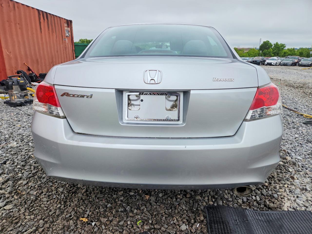 2010 HONDA ACCORD LXP photo 16