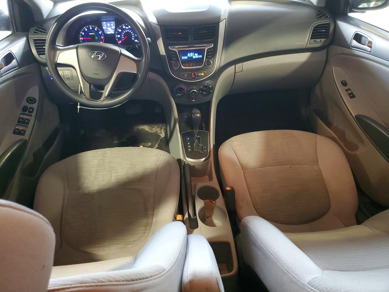 2015 HYUNDAI ACCENT photo 15