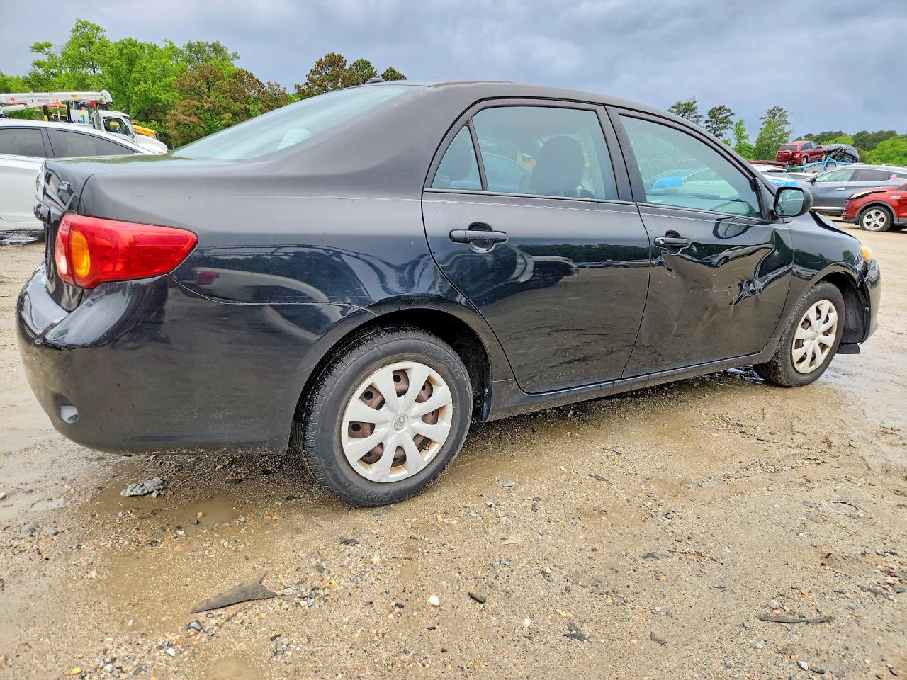 2009 TOYOTA COROLLA photo 7