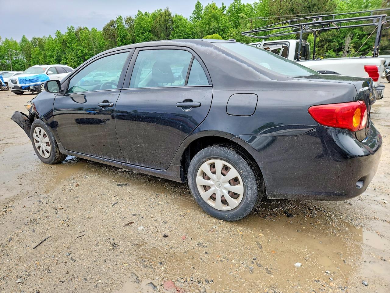 2009 TOYOTA COROLLA photo 4