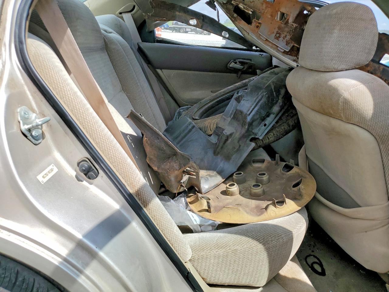 1997 HONDA ACCORD LX photo 19