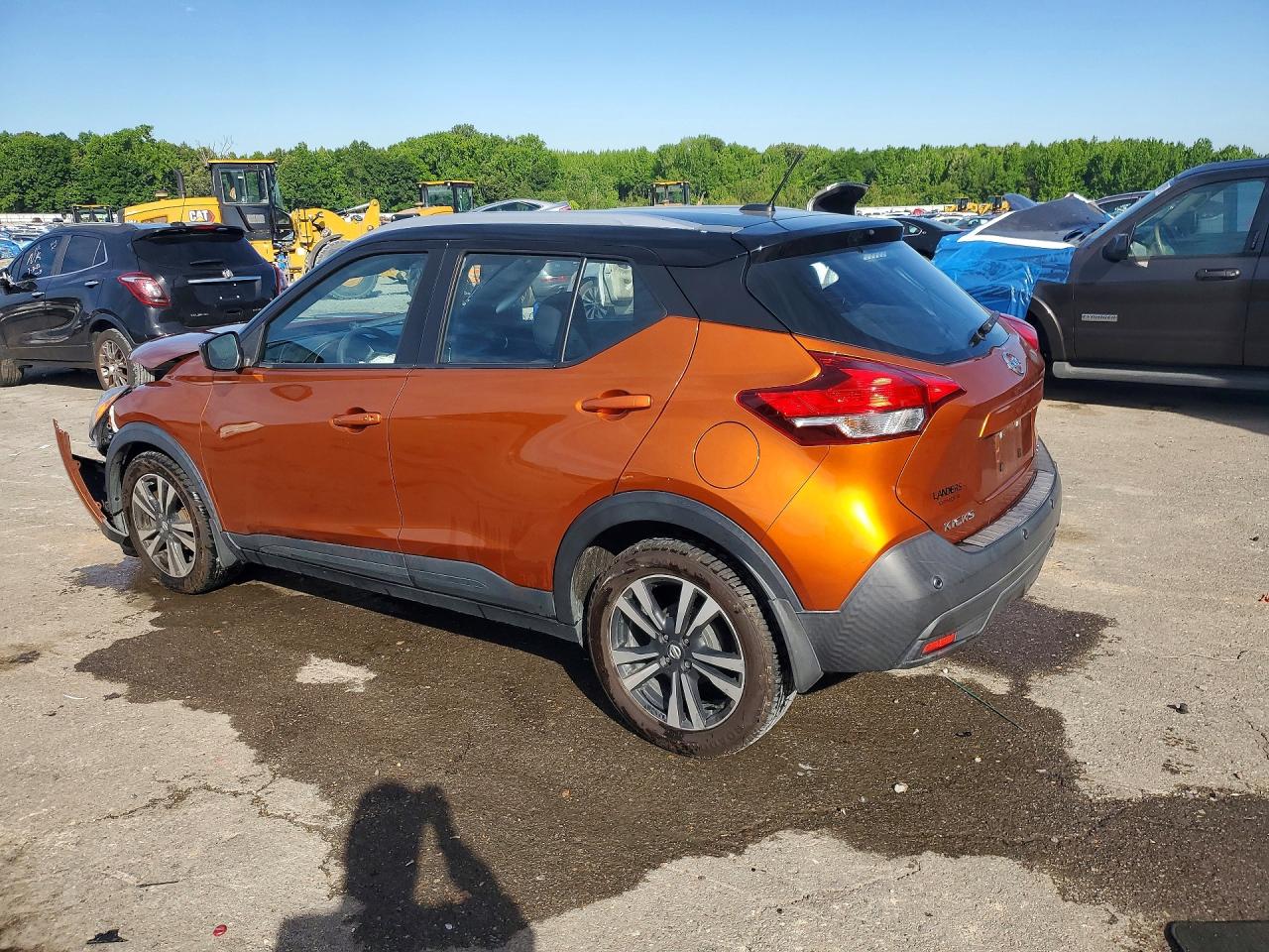 2020 NISSAN KICKS SV photo 3