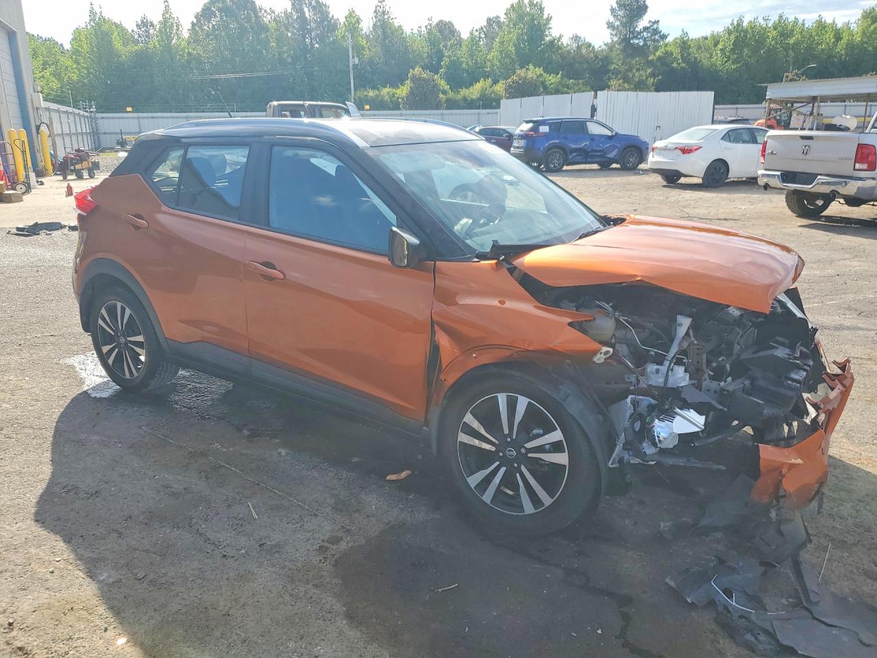 2020 NISSAN KICKS SV photo 7