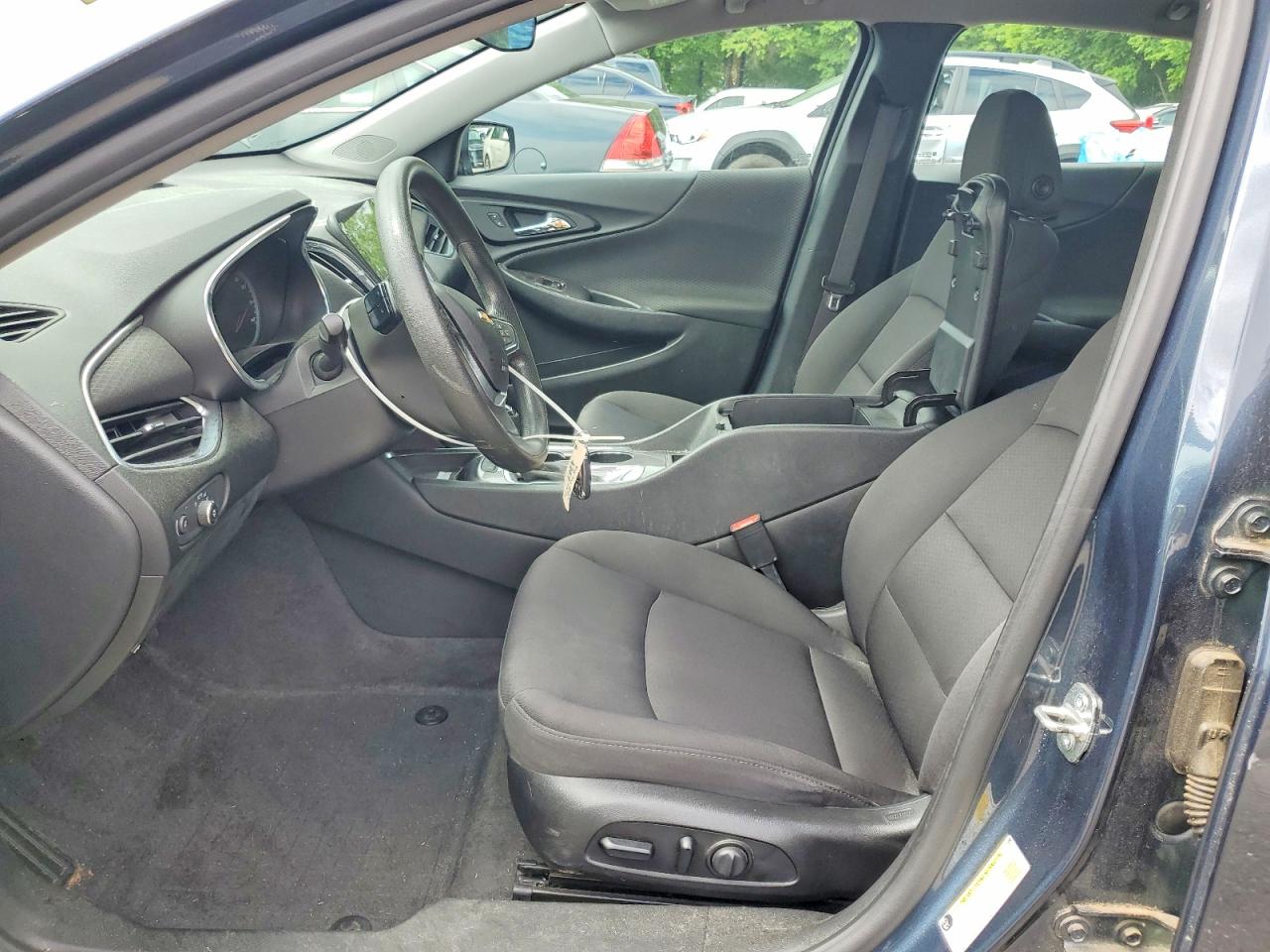 2020 CHEVROLET MALIBU LT photo 13