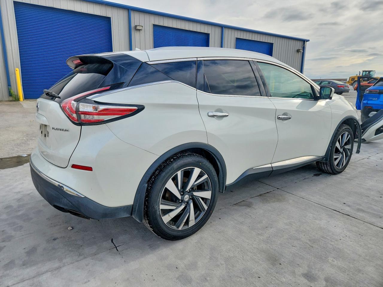 2015 NISSAN MURANO PLATINUM photo 5