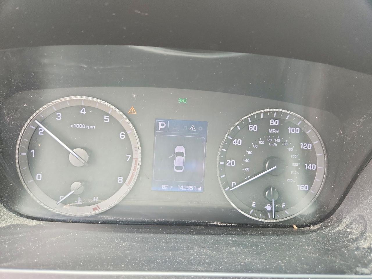 2015 HYUNDAI SONATA SE photo 9