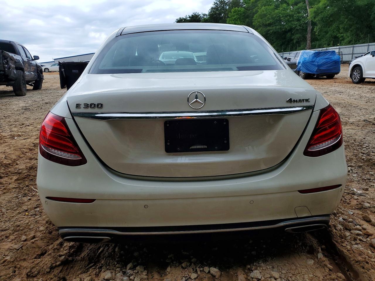 2018 MERCEDES-BENZ E 300 4MATIC photo 11
