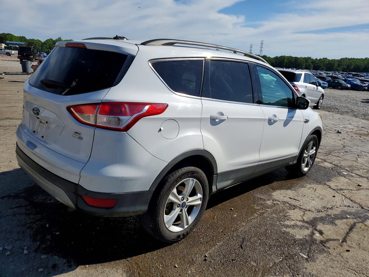 2014 FORD ESCAPE SE photo 5