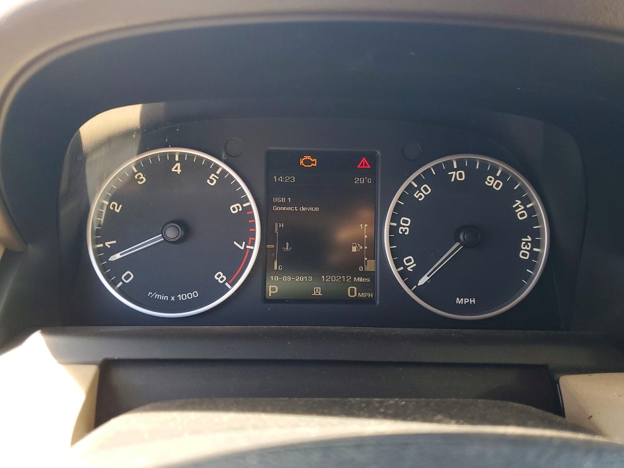 2015 LAND ROVER LR4 HSE photo 17