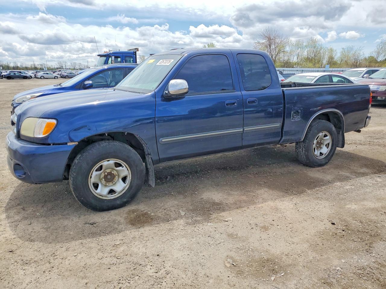 2004 TOYOTA TUNDRA