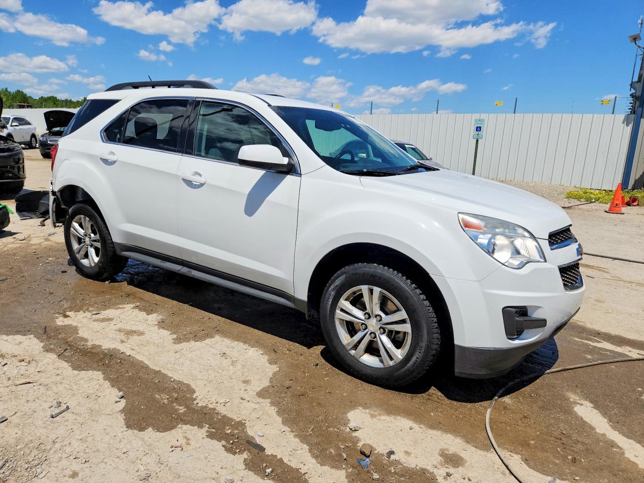 2015 CHEVROLET EQUINOX LT photo 10