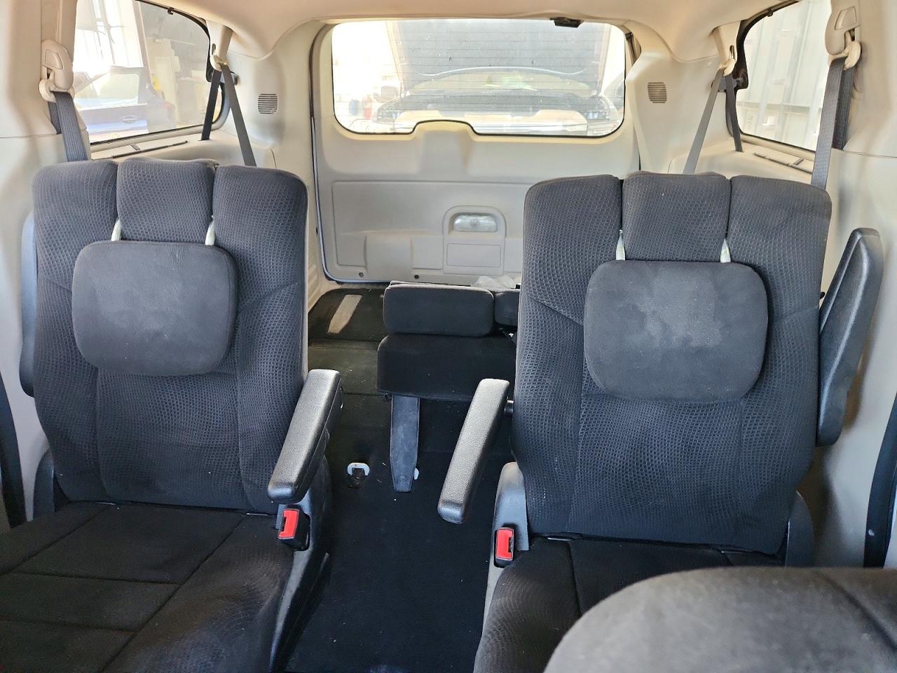 2013 DODGE GRAND CARAVAN SXT photo 10