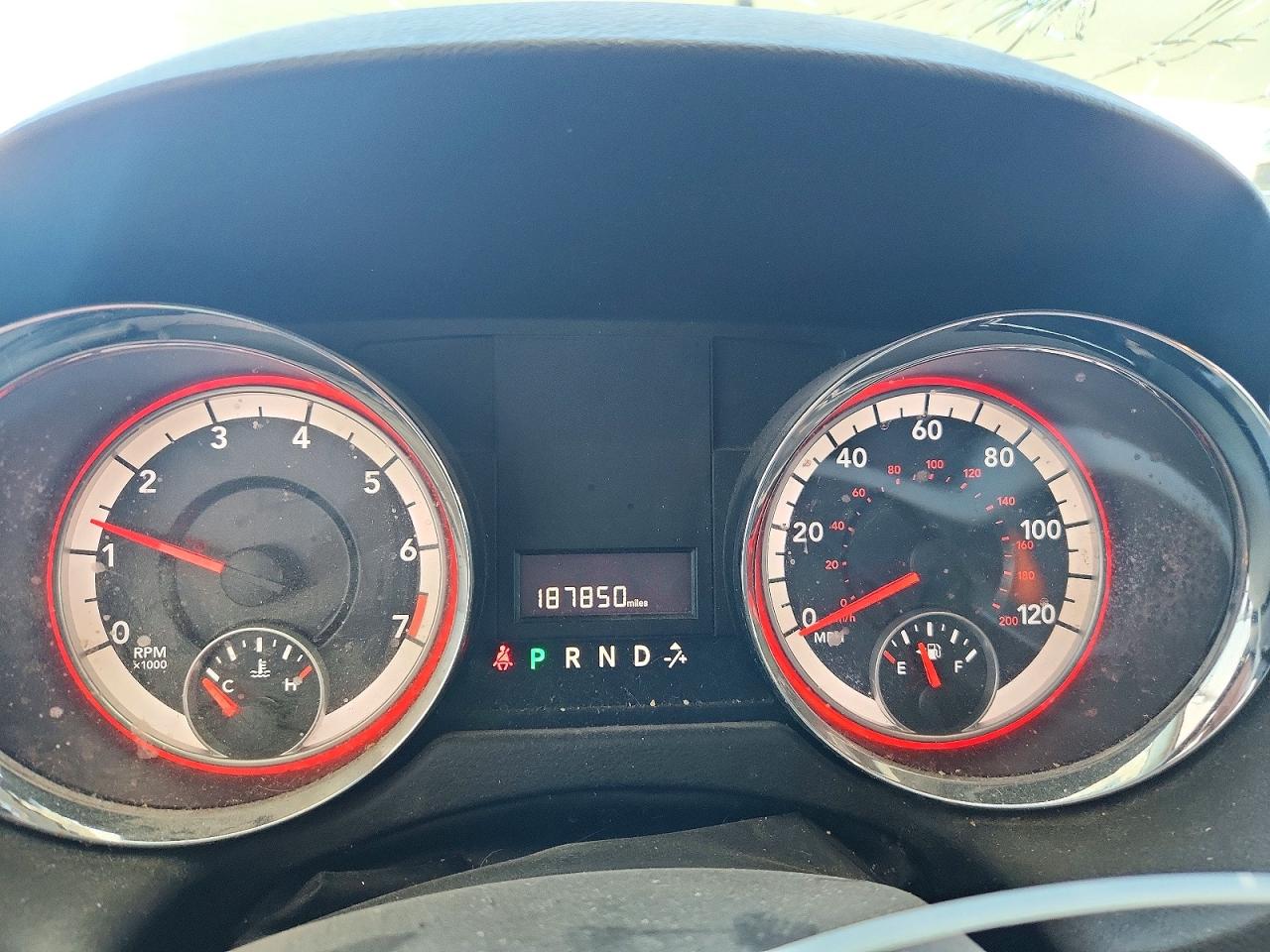 2013 DODGE GRAND CARAVAN SXT photo 9