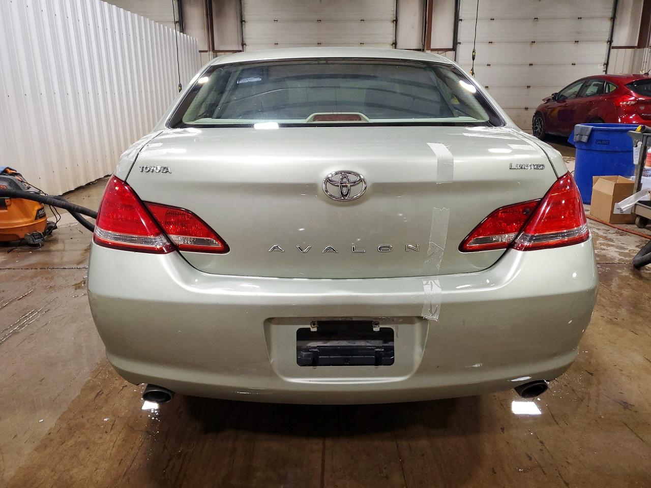2006 TOYOTA AVALON LIMITED photo 16