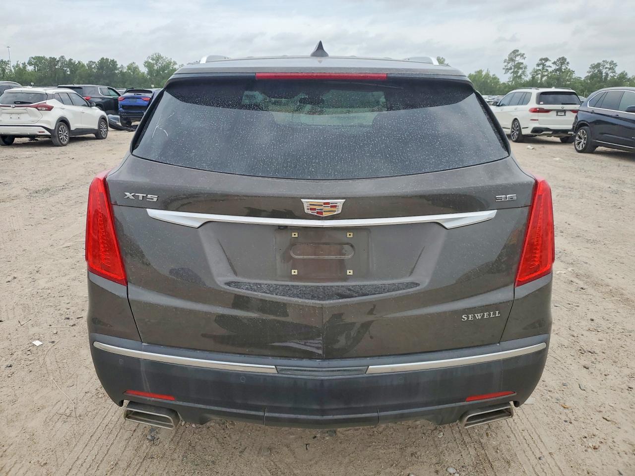 2019 CADILLAC XT5 LUXURY photo 11
