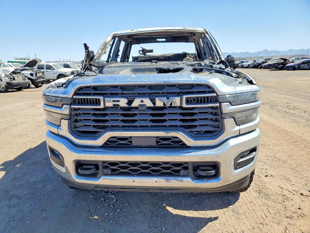 2025 RAM 2500 BIG HORN photo 13